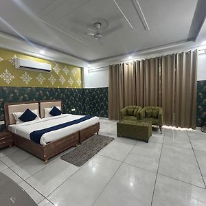 Tanvi Premium Residency-Close To Artemis, Medanta & Fortis